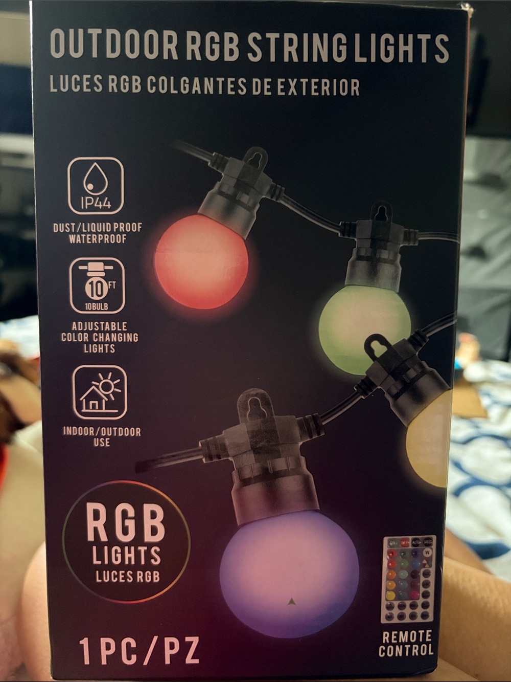Outdoor RGB String Lights - Multicolor Globe Bulbs with Remote